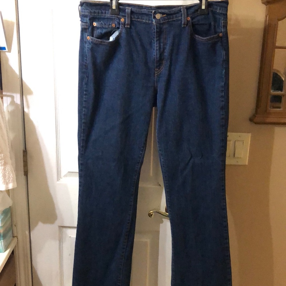 Ladies Levi’s 515 dark wash bootcut jeans size 14 M EUC